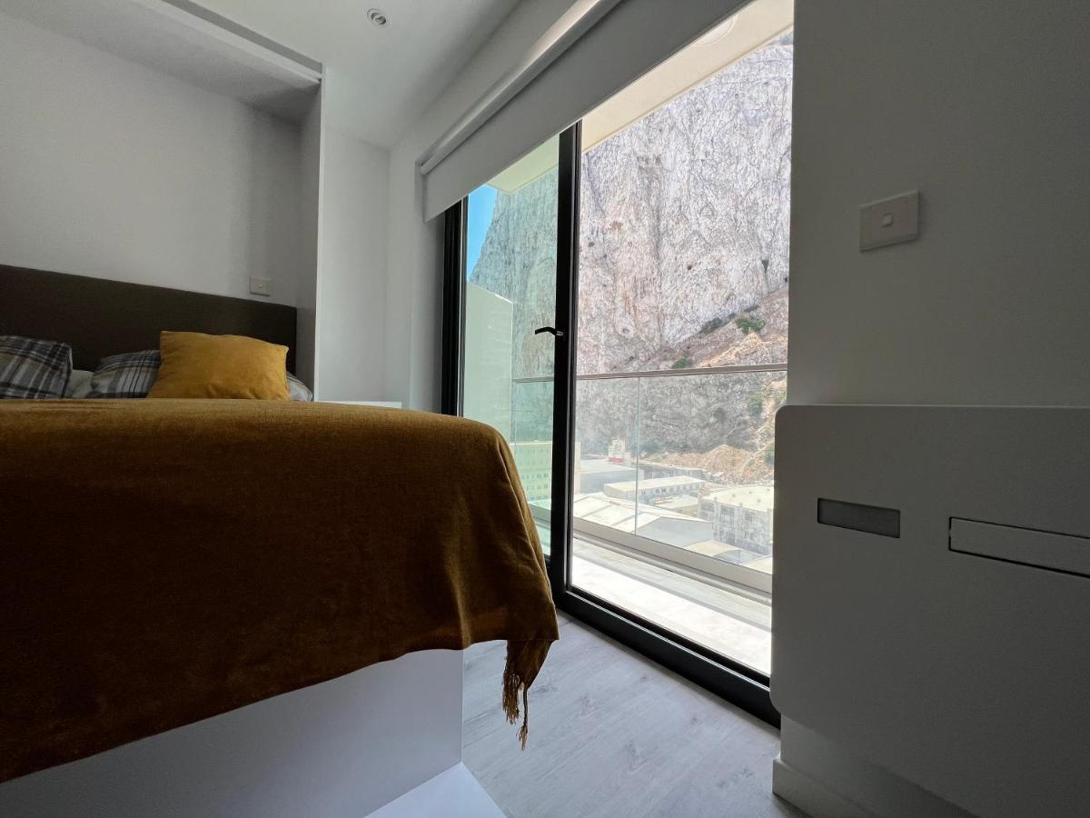 Modern Studio Apartment In Gibraltar - The Hub Exteriér fotografie